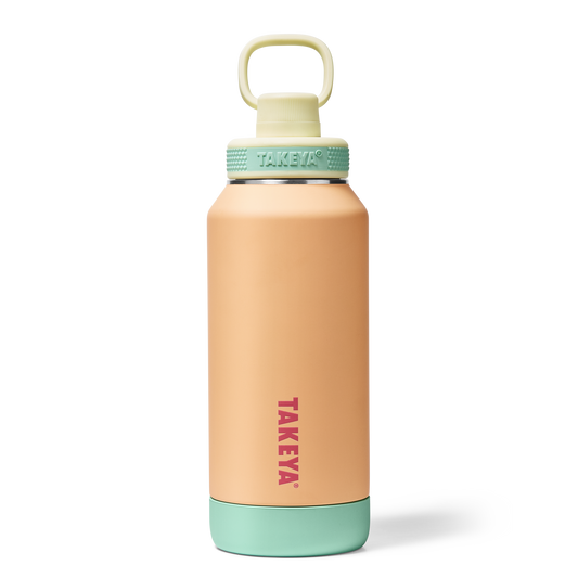 sport-soft-touch-water-bottle-with-spout-lid-e7 TKS_SP25_SoftTouch_SptBtl_PeachJelly_32oz_51376_v1_sRGB_SHD.png